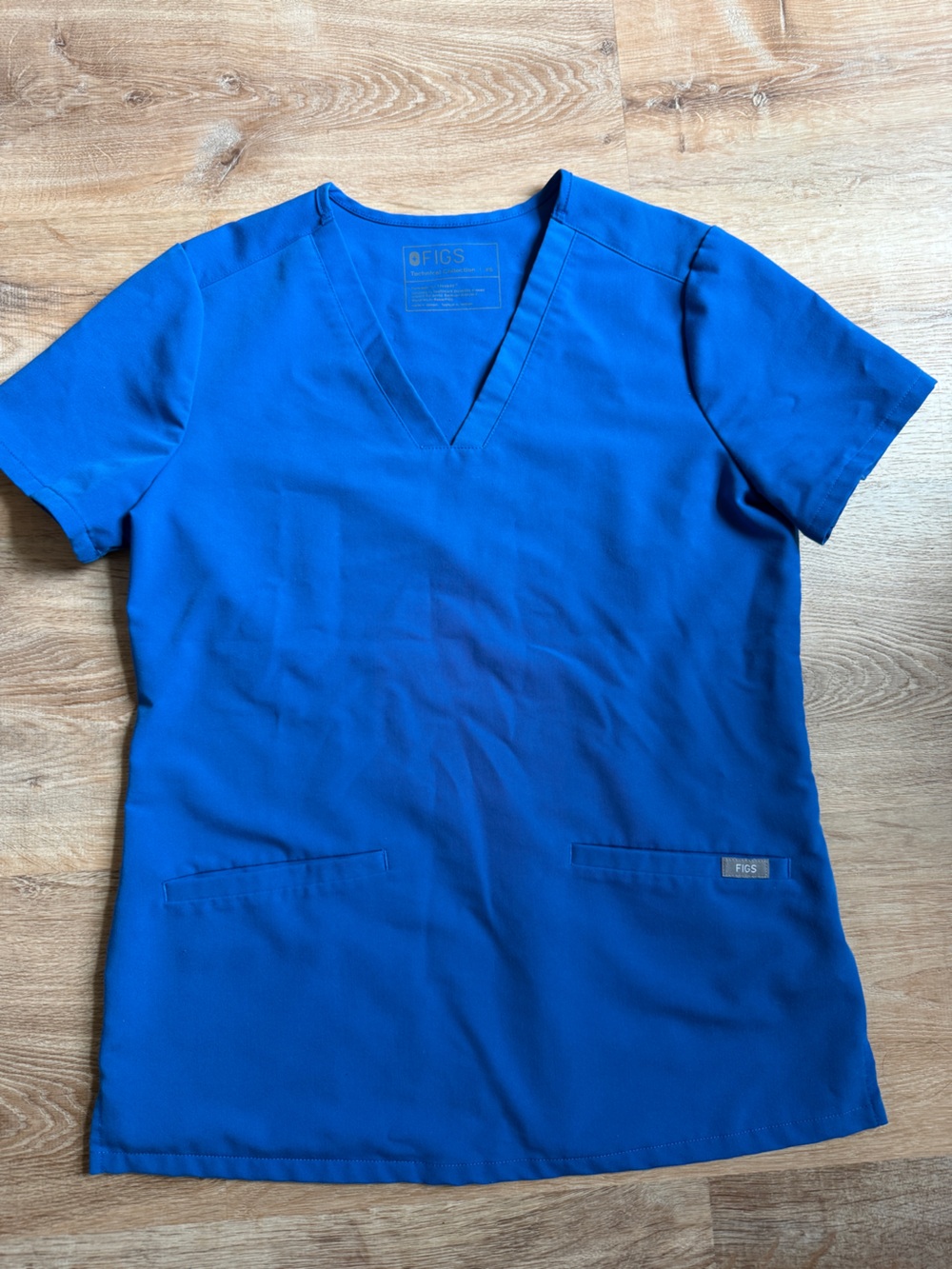 Figs V-Neck Scrub Top